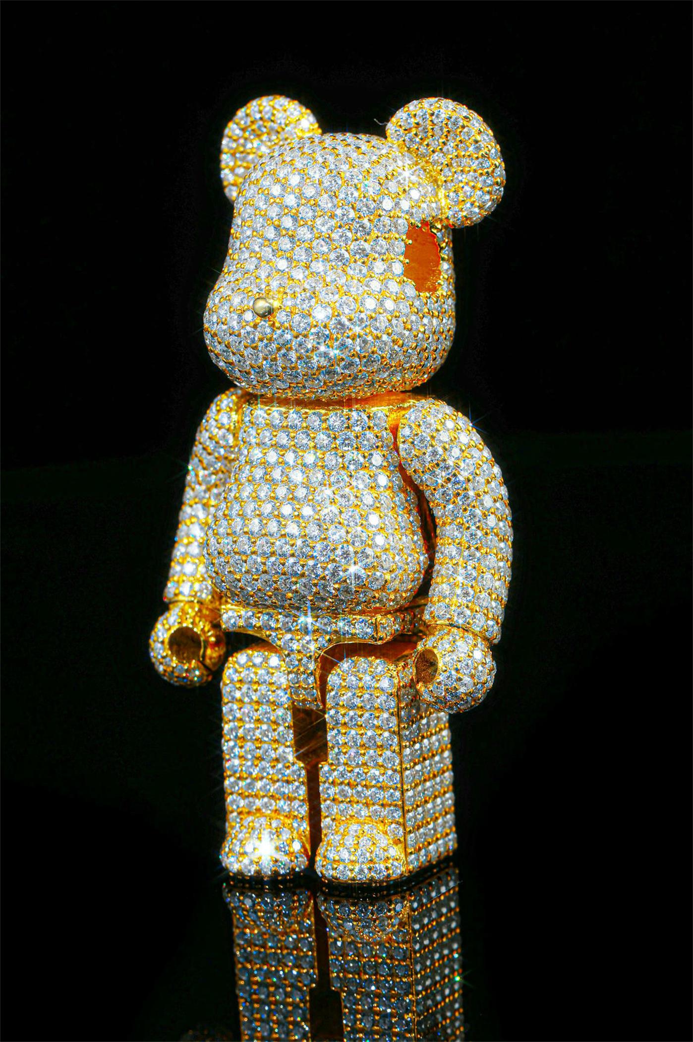 Full-set moissanite cartoon violent bear pendant
