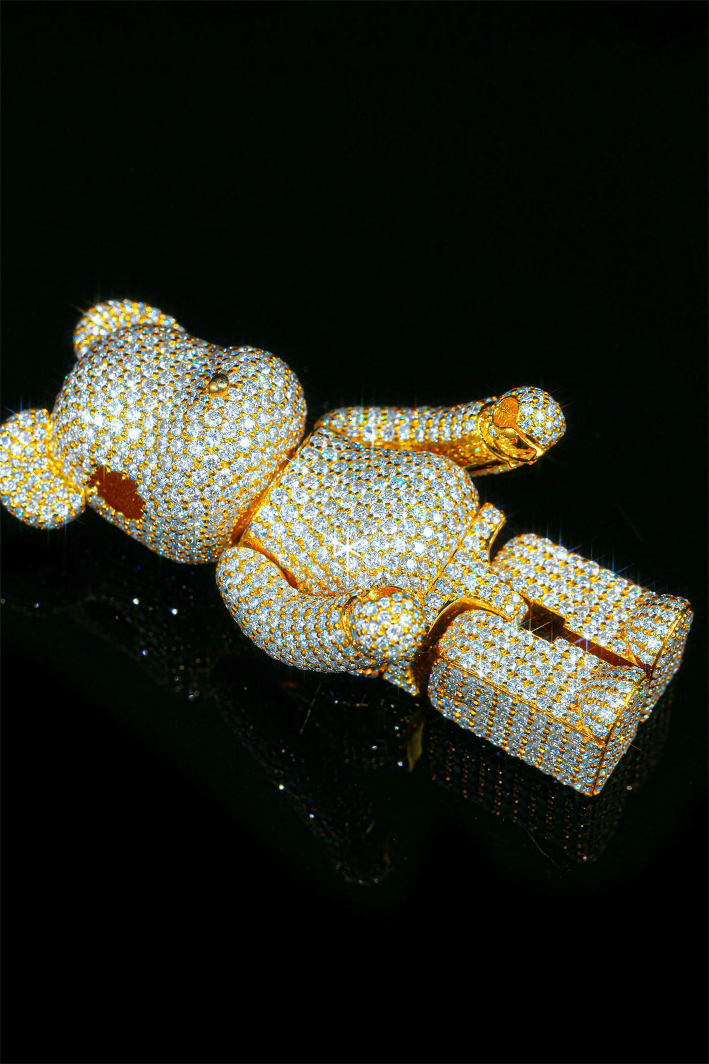 Full-set moissanite cartoon violent bear pendant